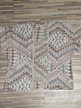 🔺️Maurices Multicolor Aztec Print Bead Lined Open Front Kimono XLarge